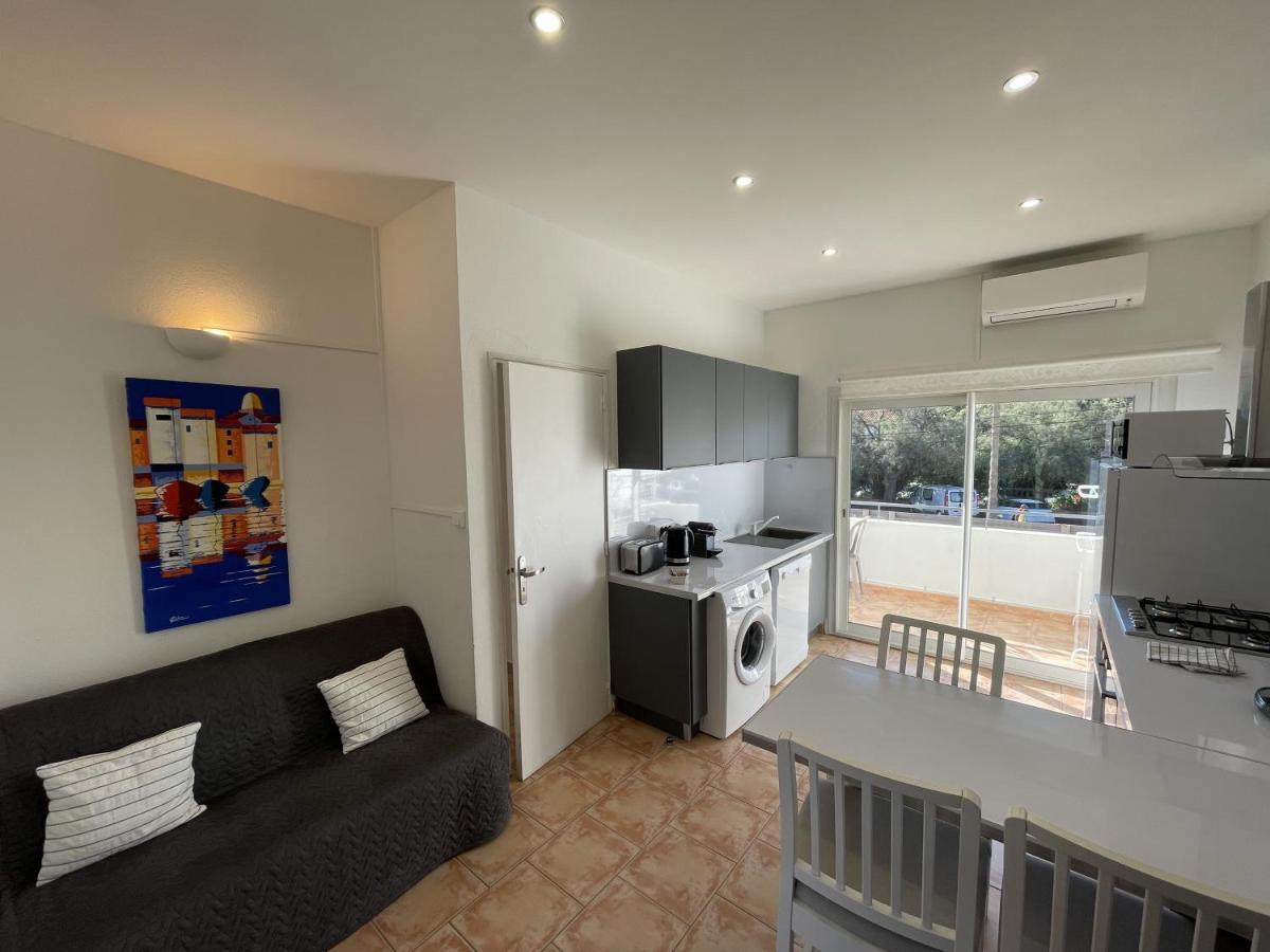 Residence San Paolisa อิแยร์ ภายนอก รูปภาพ